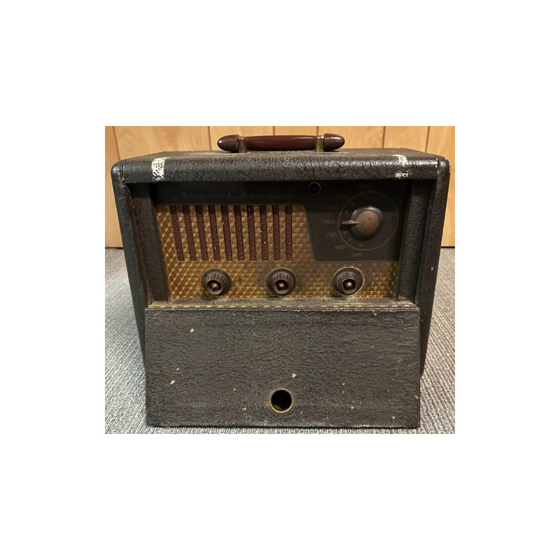 Radio de coleccion tubos al vacio portatil Steward Warner