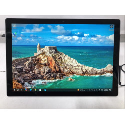 Tablet surface Pro 6 , core i7, 8Gb ram, 256SSD