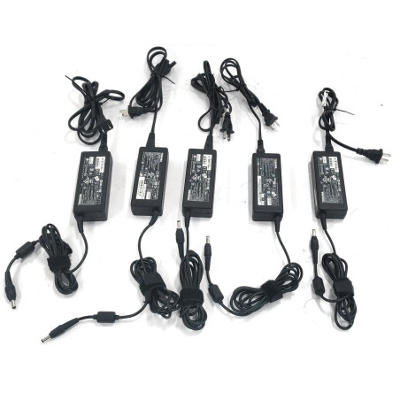 cargador originales Toshiba PA3715U-1ACA para Satellite, 19V 3,95A 75W